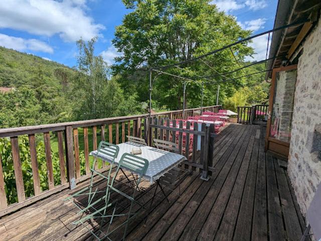 Vente Maison 16 pièces 440 m2 Tour de Faure