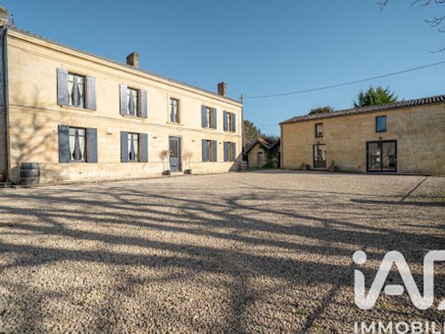 Vente Maison 16 pièces 480 m2 Prignac et Marcamps