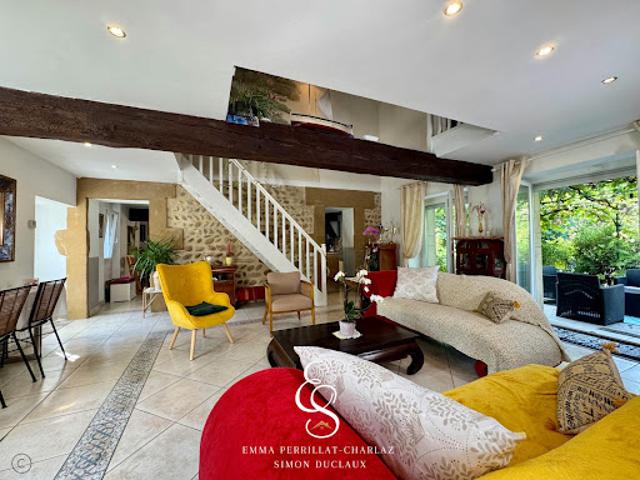 Vente Maison 16 pièces 400 m2 Beausemblant