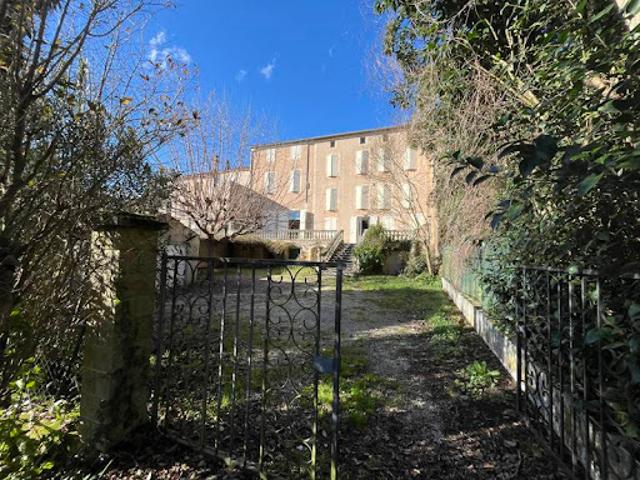 Vente Maison 16 pièces 406 m2 Fumel