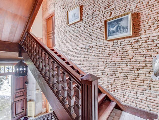 Vente Maison 16 pièces 575.28 m2 Lanta