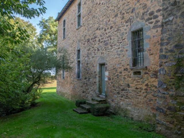 Vente Maison 16 pièces 517 m2 Chateau gontier