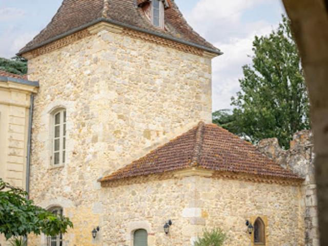 Vente Maison 16 pièces 910 m2 Condom