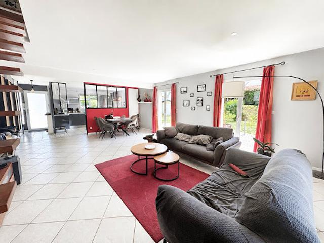 Vente Maison 5 pièces 171 m2 Cauville sur Mer