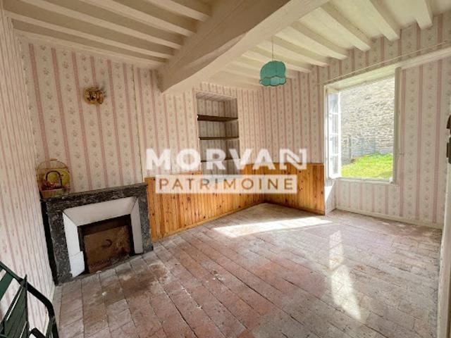 Vente Maison 17 pièces 249 m2 Montreuillon