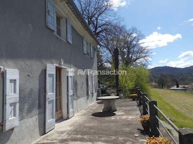 Vente Maison 17 pièces 356 m2 Lasalle