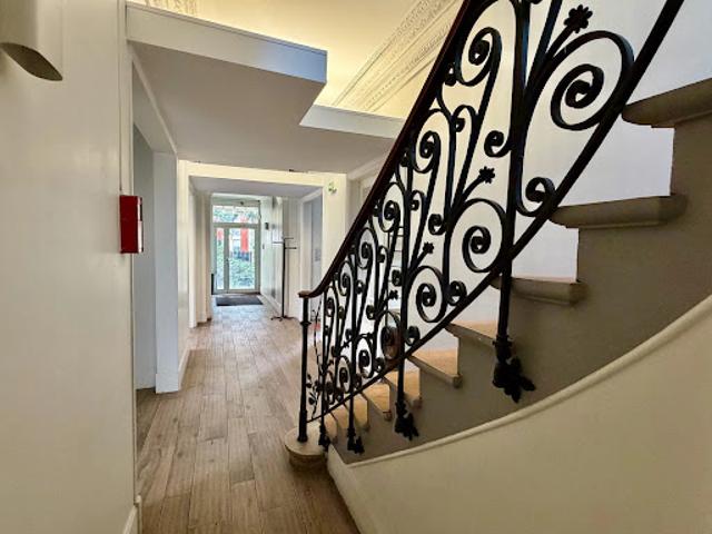 Vente Maison 17 pièces 387 m2 Colombes