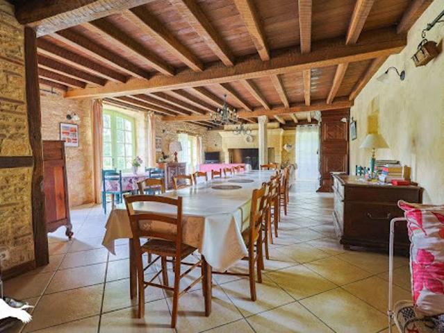 Vente Maison 17 pièces 476 m2 Beaumontois en Périgord