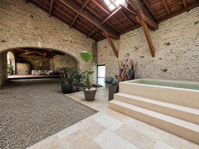 Vente Maison 17 pièces 422 m2 Montelimar