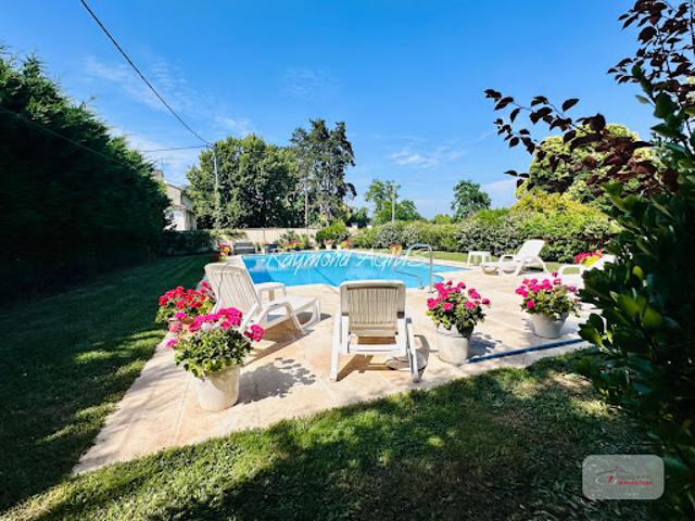 Vente Maison 17 pièces 430 m2 Saint Emilion
