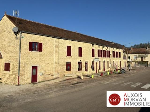 Vente Maison 17 pièces 509 m2 Montbard