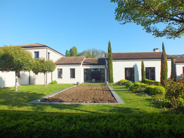 Vente Maison 17 pièces 730 m2 Villars et Villenotte