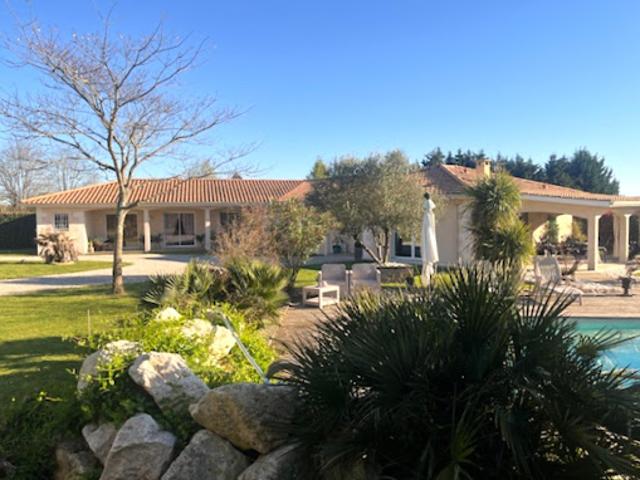 Vente Maison 0 pièces 187 m2 Rions