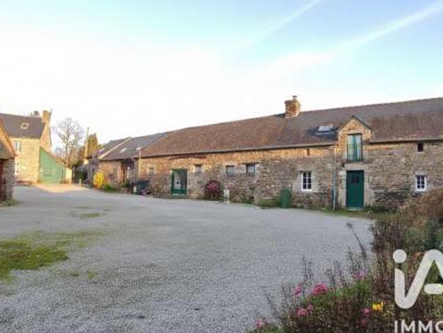 Vente maison 18 pièces Plouguenast 22