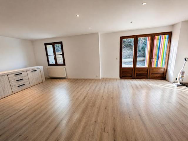 Vente Maison 18 pièces 185 m2 Nevy lès Dole