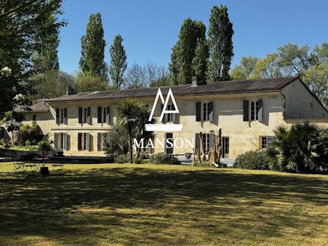 Vente Maison 18 pièces 550 m2 Saint Laurent d'Arce