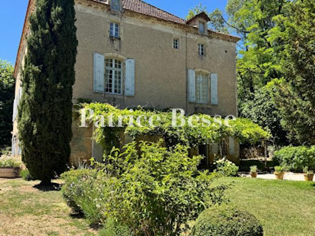 Vente Maison 18 pièces 698 m2 Prayssac