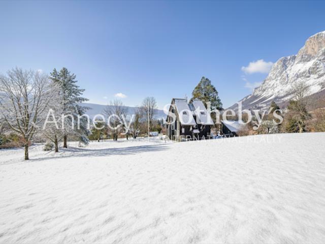 Vente Maison 19 pièces 277 m2 Menthon Saint Bernard