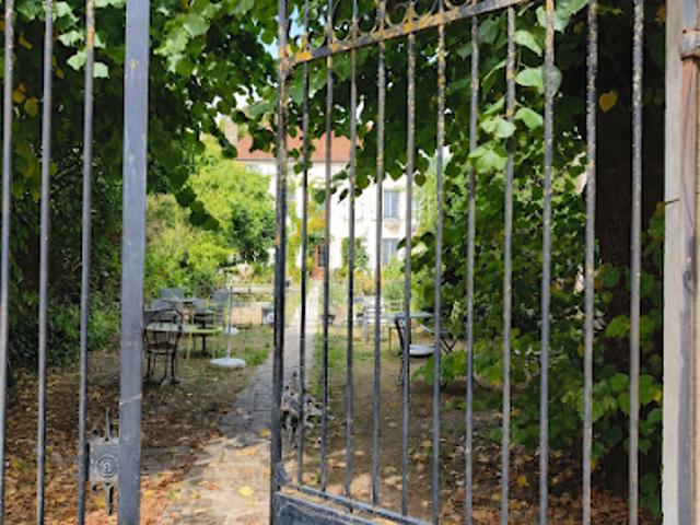 Vente Maison 19 pièces 340 m2 Chamesson