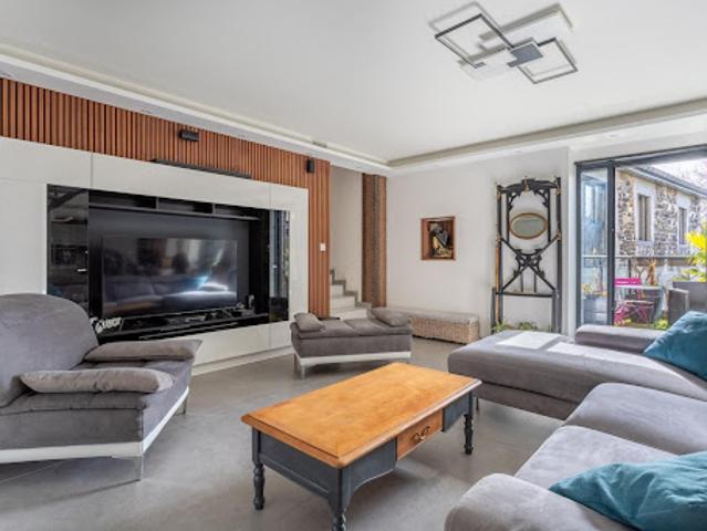 Vente Maison 19 pièces 480 m2 La Roche Blanche