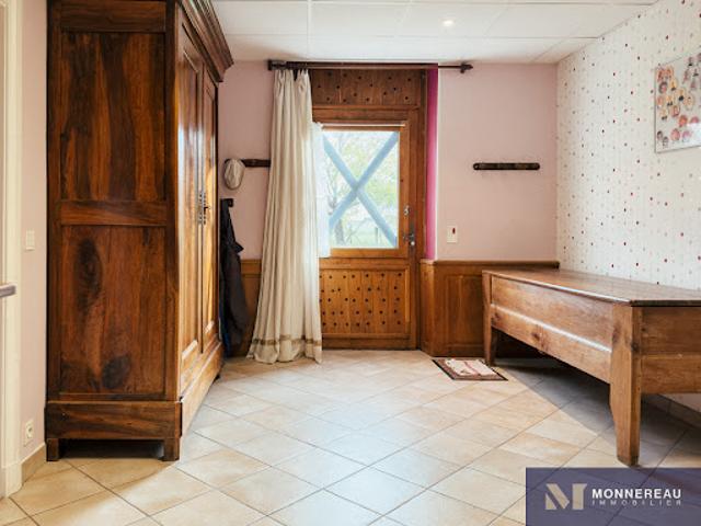Vente Maison 19 pièces 425 m2 Baignes Sainte Radegonde