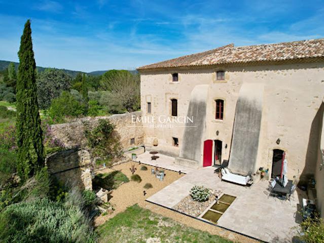 Vente Maison 19 pièces 640 m2 Lauris
