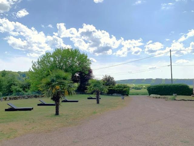 Vente Maison 19 pièces 650 m2 Prémery