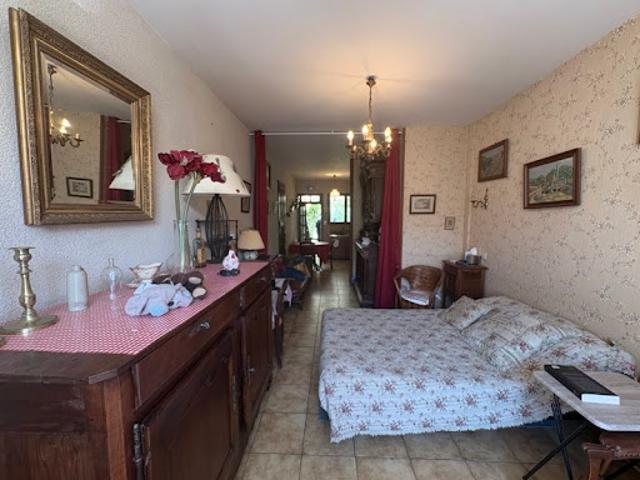 Vente Maison 1 pièce 42 m2 Les Salles Lavauguyon