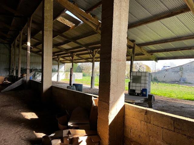 Vente Maison 1 pièce 490 m2 Saint Mard