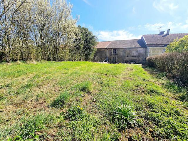 Vente Maison 1 pièce 51.92 m2 Perrusse