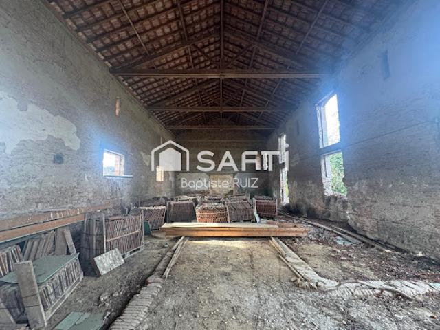 Vente Maison 1 pièce 600 m2 Castelferrus