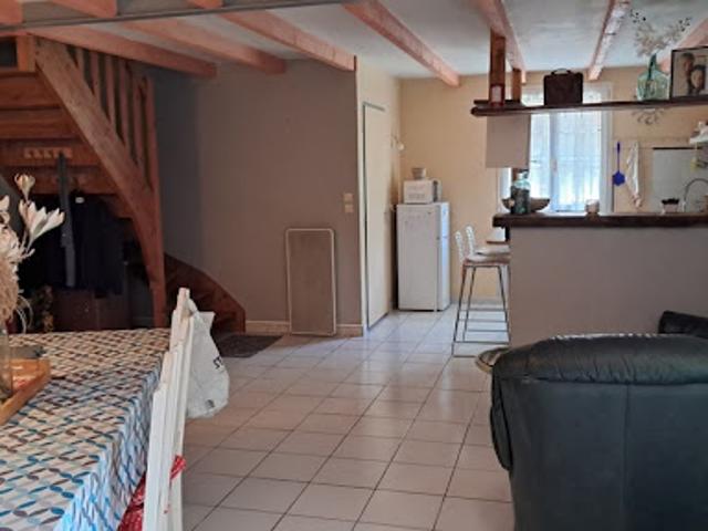 Vente Maison 1 pièce 60 m2 Creysse