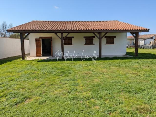 Vente Maison 1 pièce 77 m2 Lavernose Lacasse