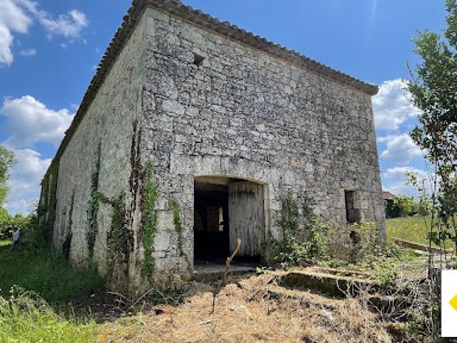 Vente Maison 1 pièce 820 m2 Cauzac