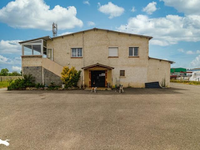 Vente Maison 1 pièce 86 m2 Condezaygues