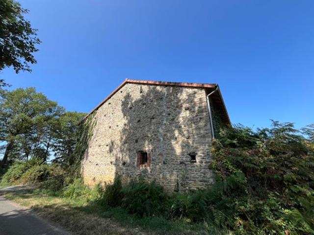Vente Maison 1 pièce 120 m2 La Croix sur Gartempe