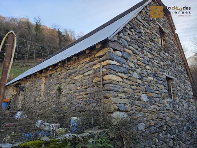 Vente Maison 1 pièce 120 m2 Luz Saint Sauveur