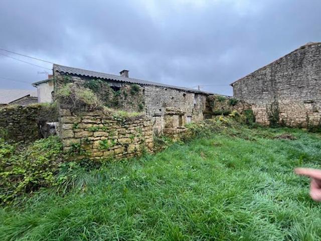 Vente Maison 1 pièce 123 m2 Alloinay