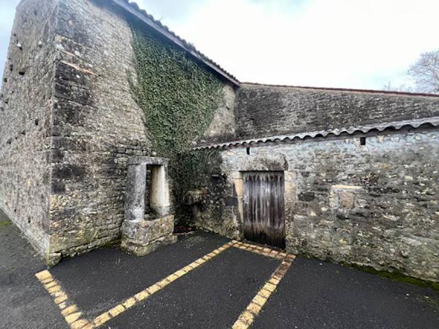 Vente Maison 1 pièce 131 m2 Foussignac