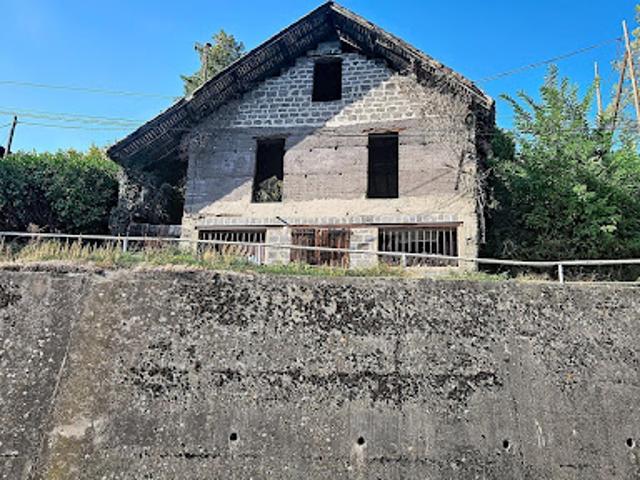 Vente Maison 1 pièce 140 m2 Apprieu