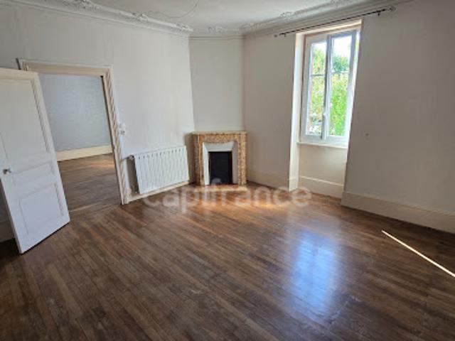 Vente Maison 1 pièce 140 m2 Epervans