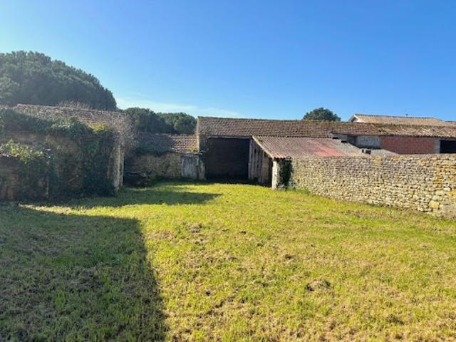 Vente Maison 1 pièce 164 m2 Saint Georges d'Oléron