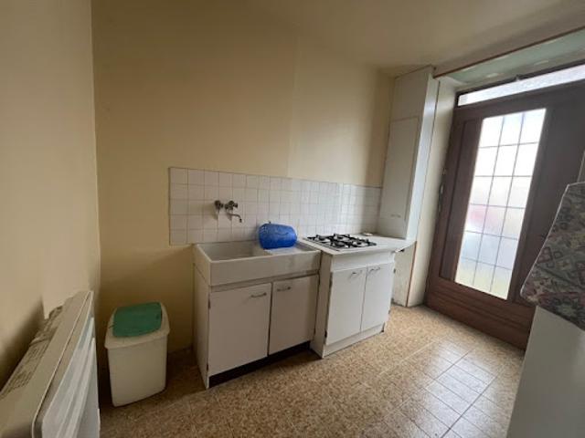 Vente Maison 1 pièce 27 m2 Charenton du Cher