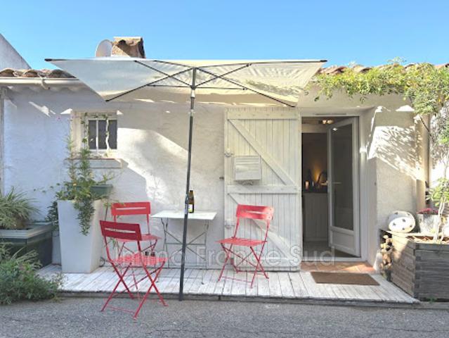Vente Maison 1 pièce 35 m2 La Garde Freinet
