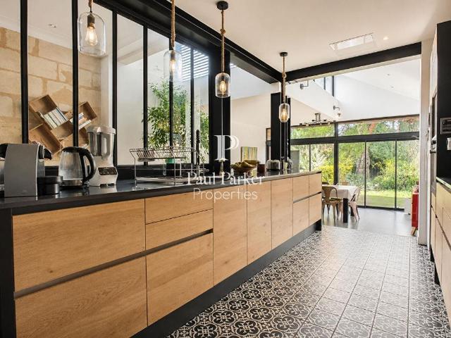 Vente Maison 208m2 BORDEAUX 33800 208m² Bordeaux