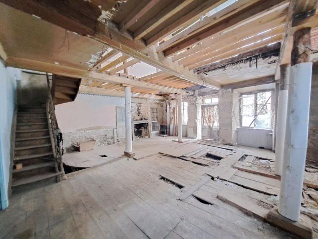 Vente Maison 200 m² à Saint Anthème 29 900 ¤