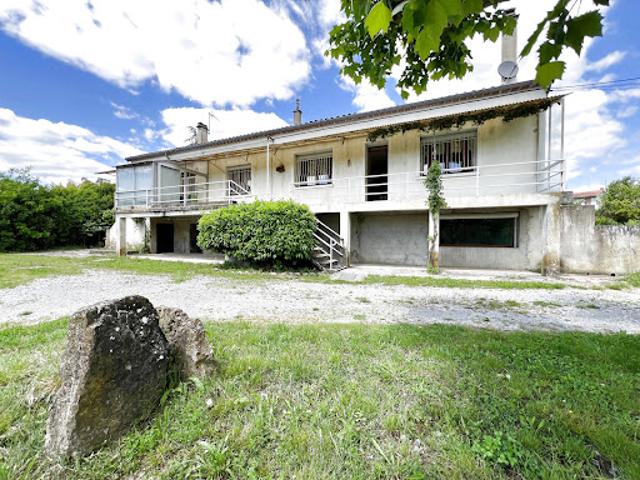 Vente Maison 20 pièces 318 m2 Aubenas
