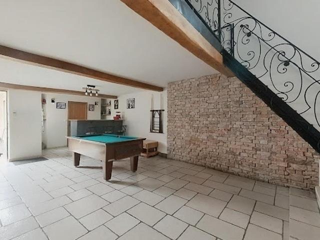 Vente Maison 20 pièces 429 m2 Bresles