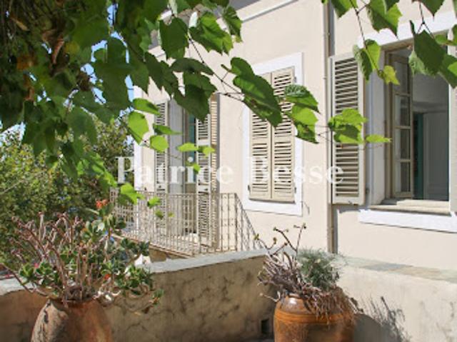 Vente Maison 20 pièces 435 m2 Morsiglia