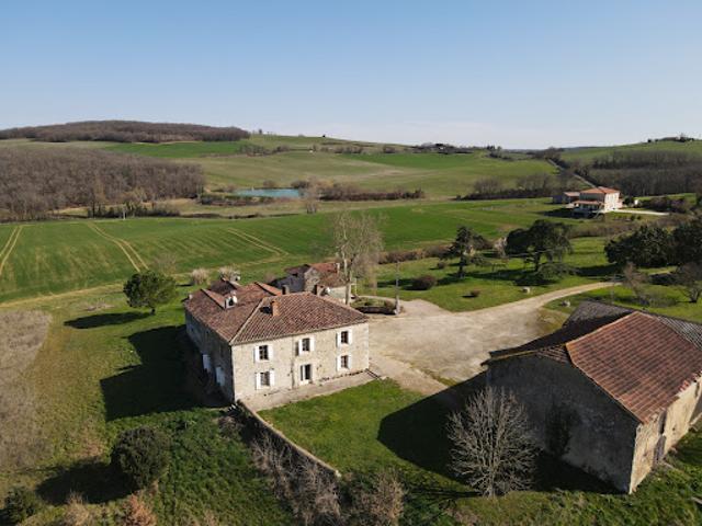 Vente Maison 20 pièces 533 m2 Castéra Verduzan